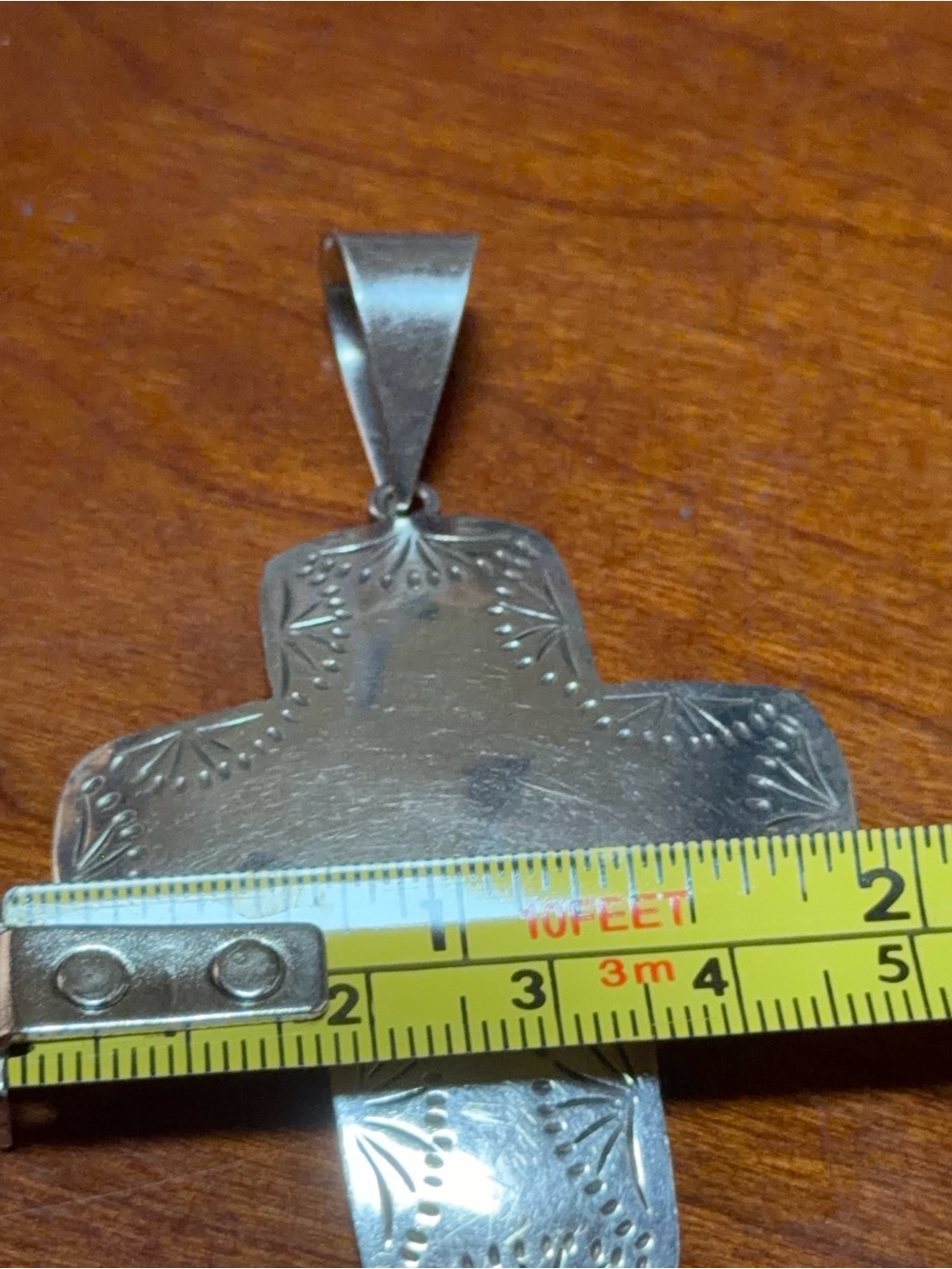 LARGE STERLING SOUTHWESTERN STYLE CROSS PENDANT - Picture 8 of 8